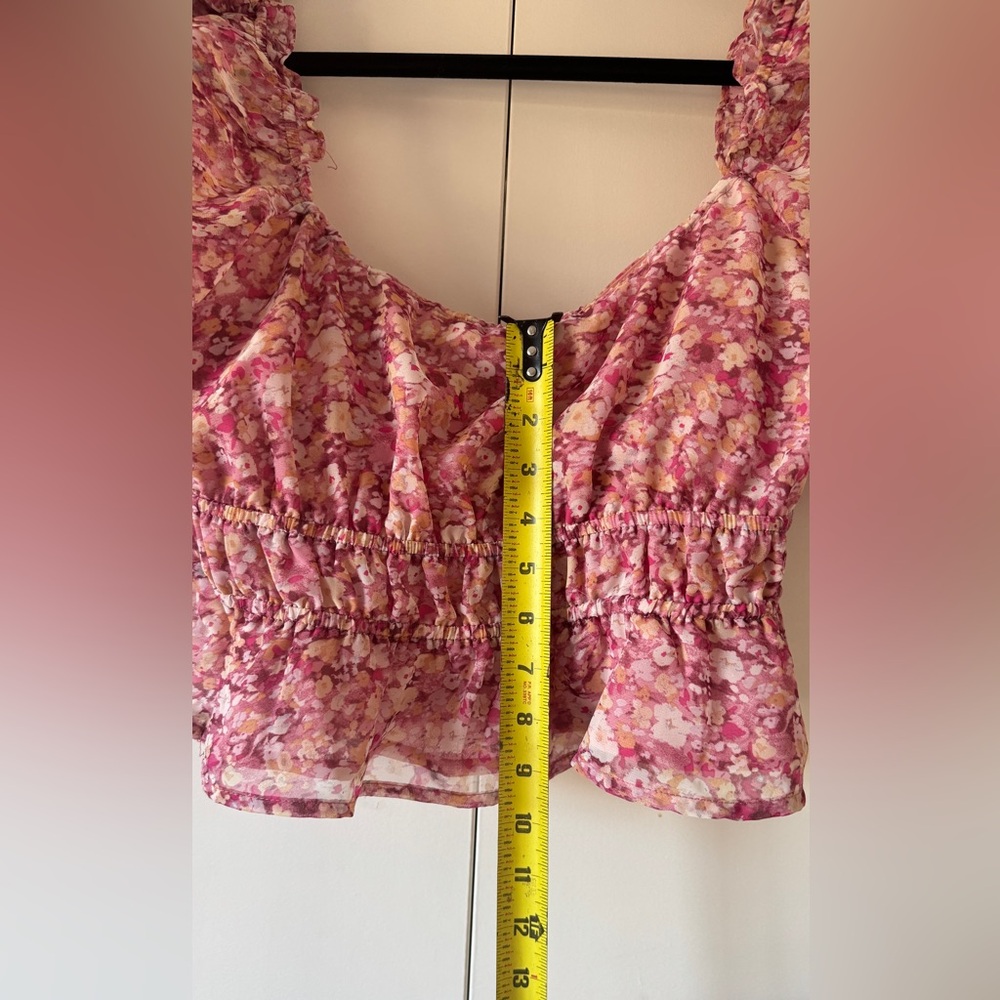 NWOT ASTR the Label Nayeli Pink Floral Peplum Top - Picture 12 of 14